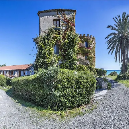 Holiday Home In Calabria With Private Beach Santa Caterina dello Ionio