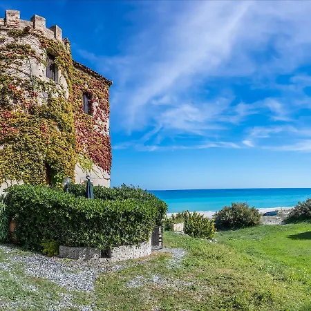 Holiday home Holiday Home In Calabria With Private Beach *